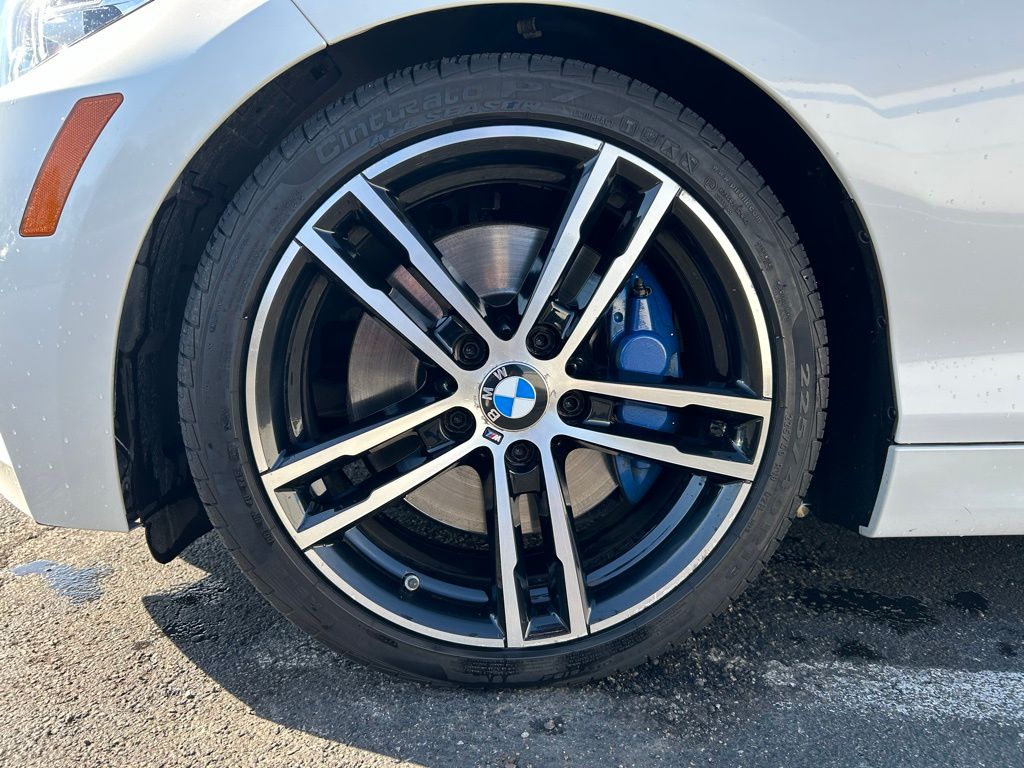2018 BMW 2 Series M240i 10