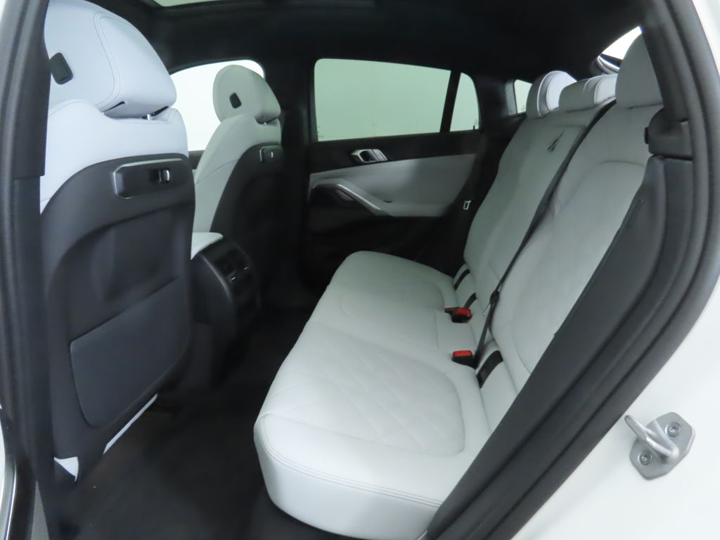 Thumbnail: 2026 BMW X6 - 22