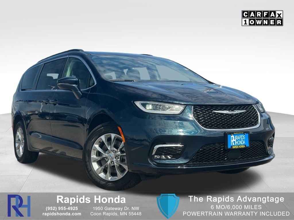 2022 Chrysler Pacifica Touring L AWD