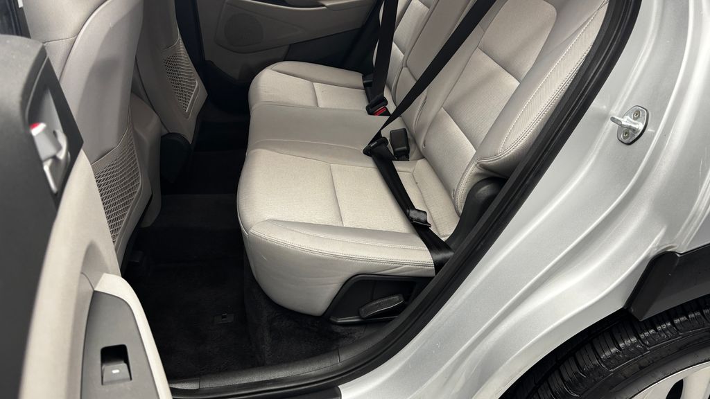 Thumbnail: 2018 Hyundai Tucson - 26
