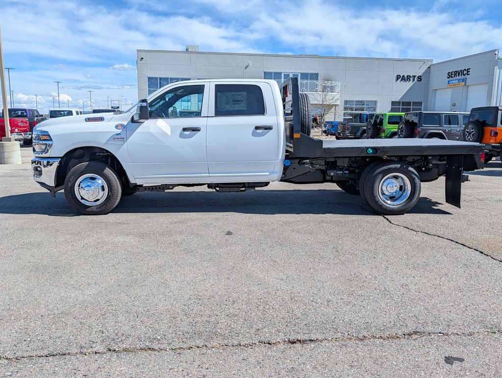 2026 Ram 3500 thumbnail 11