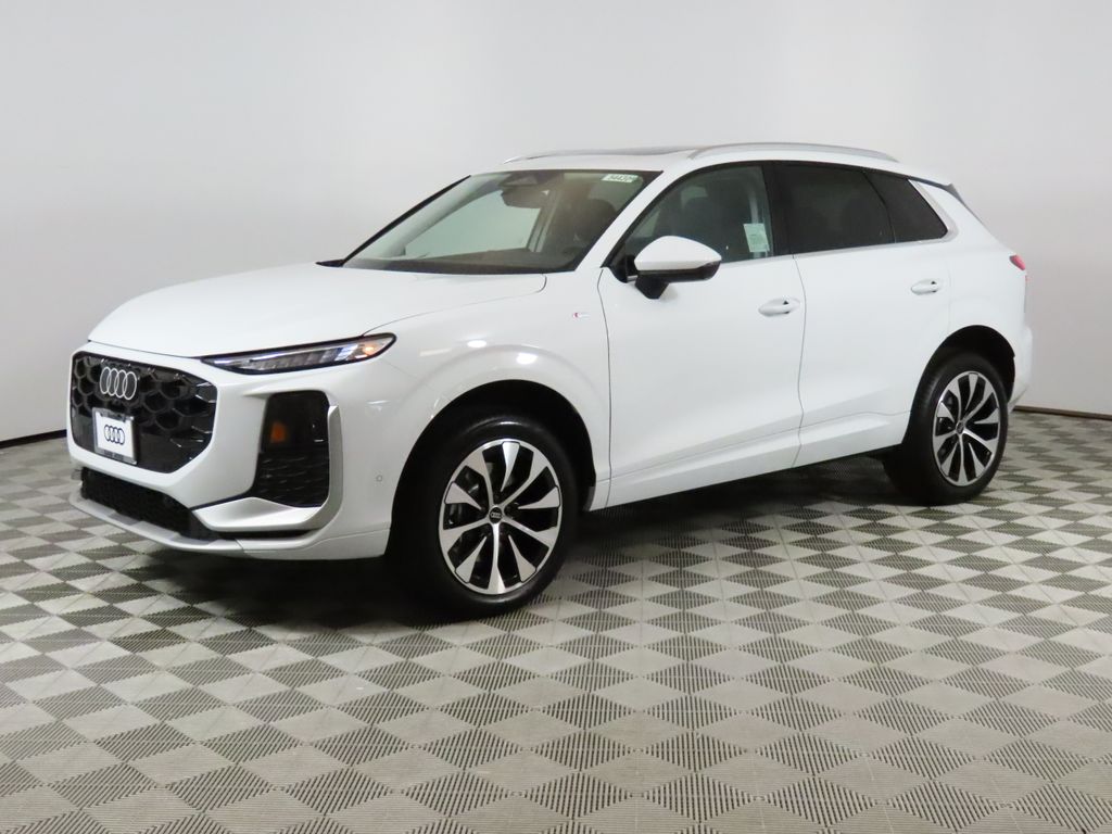 Thumbnail: 2026 Audi Q3 - 1