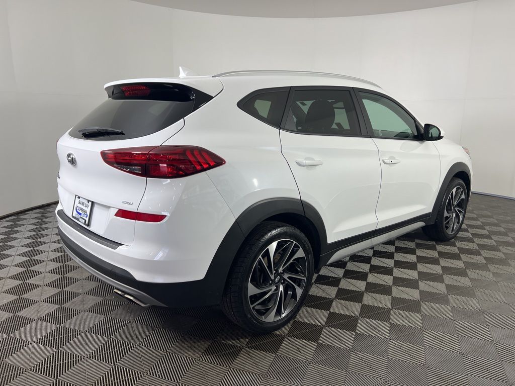 Used 2020 White Hyundai Sport image 4