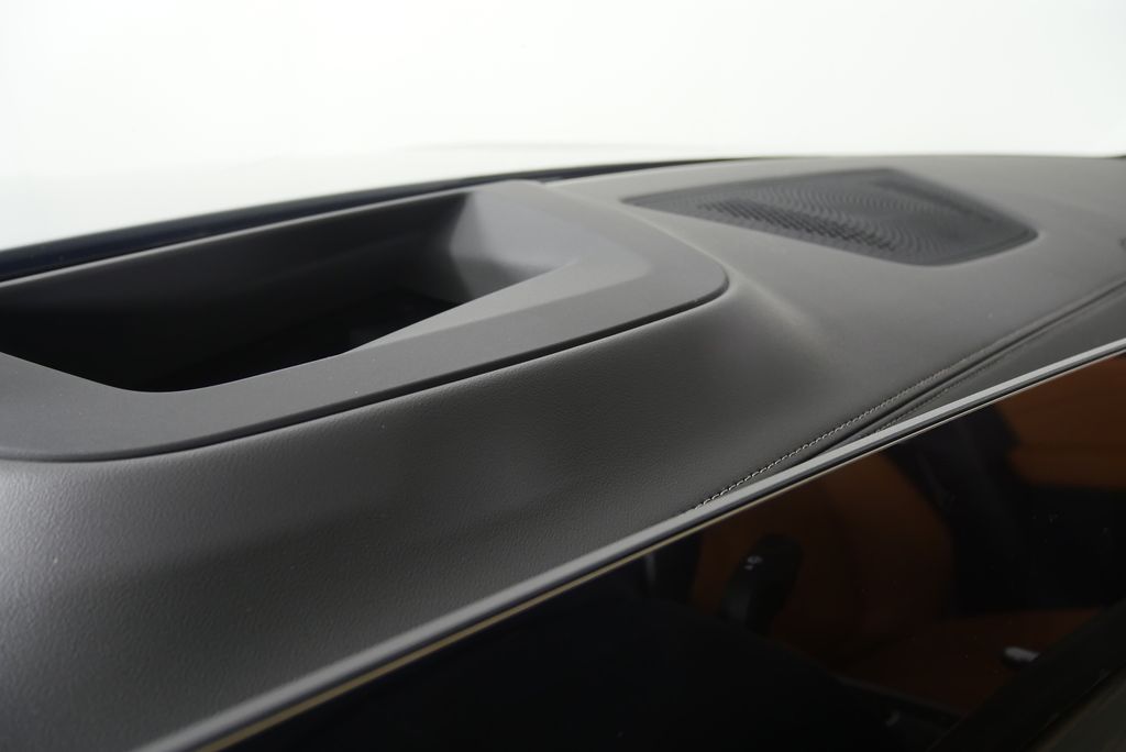 Thumbnail: 2026 BMW X7 - 20