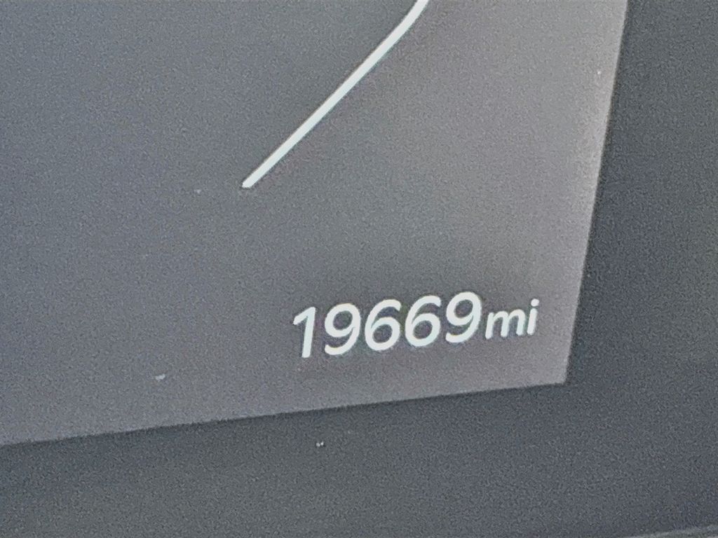 2024 Kia EV9 Land