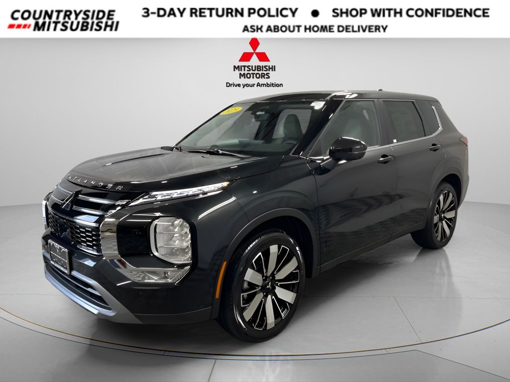 Black Diamond 2025 Mitsubishi Outlander SE FWD SUV / Crossover Front-Wheel Drive Continuously Variable Transmission