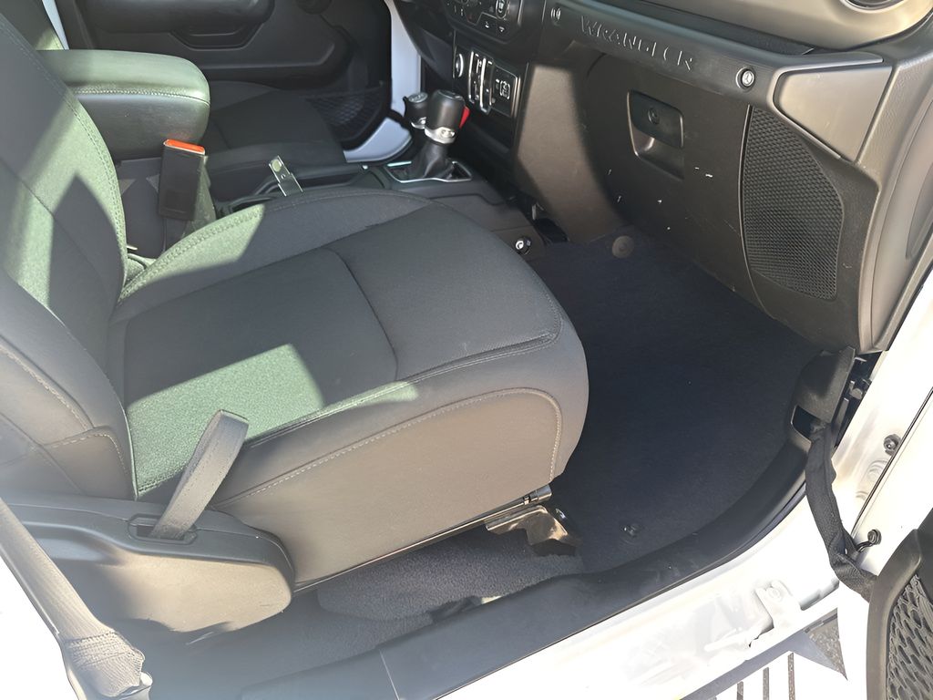 Used Car 2022 Jeep Wrangler  Unlimited Sport S For Sale Under $30,000 In Austin, Texas