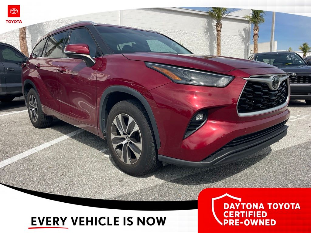 2022 Toyota Highlander XLE - Photo 6