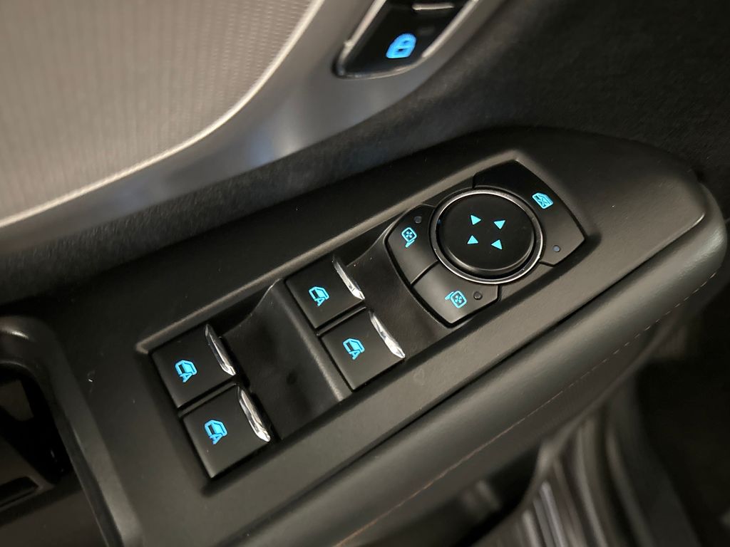 Certified Used 2025 Gray Ford Active image 18
