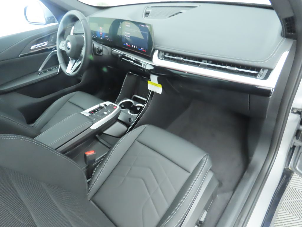 Thumbnail: 2026 BMW X1 - 18