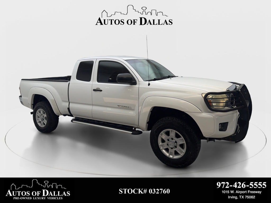 Super White 2013 Toyota Tacoma Pickup Truck 4X2 5-Speed Automatic Overdrive