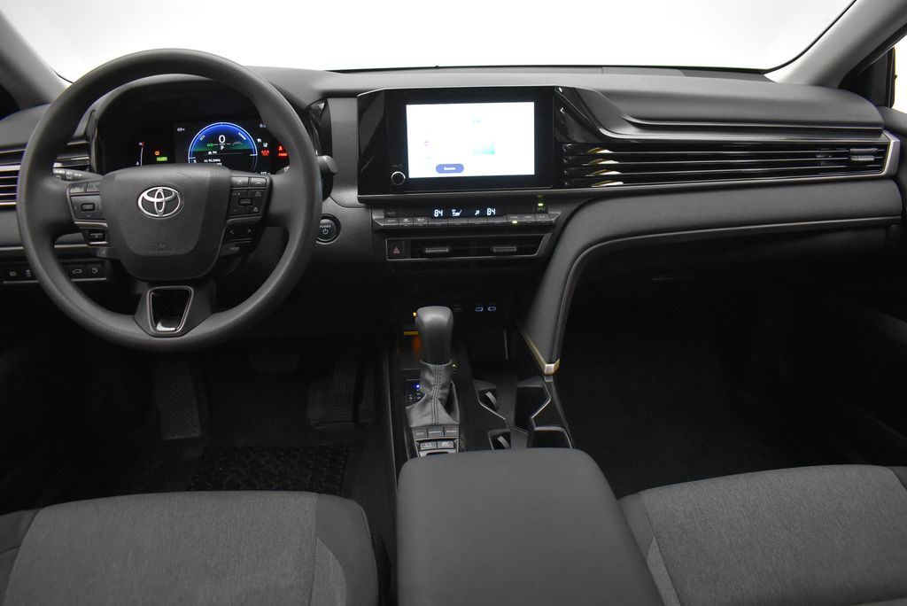 Thumbnail: 2025 Toyota Camry - 25