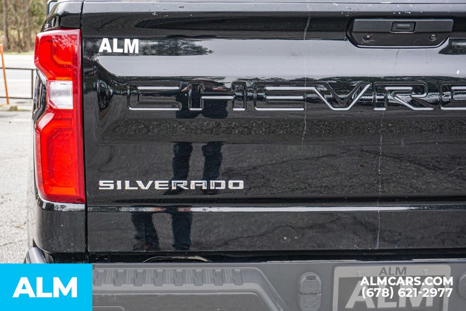 2022 Chevrolet Silverado 1500 RST photo 13