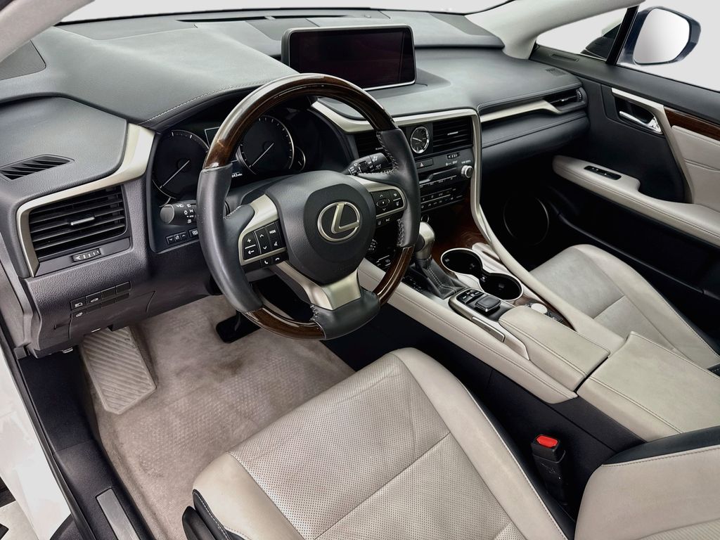Thumbnail: 2017 Lexus RX - 9