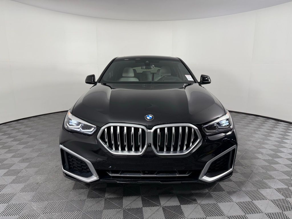 2023 BMW X6 xDrive40i 2