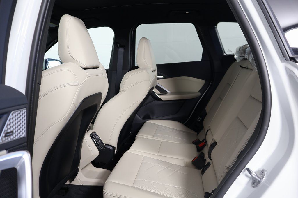 Thumbnail: 2025 BMW X1 - 6