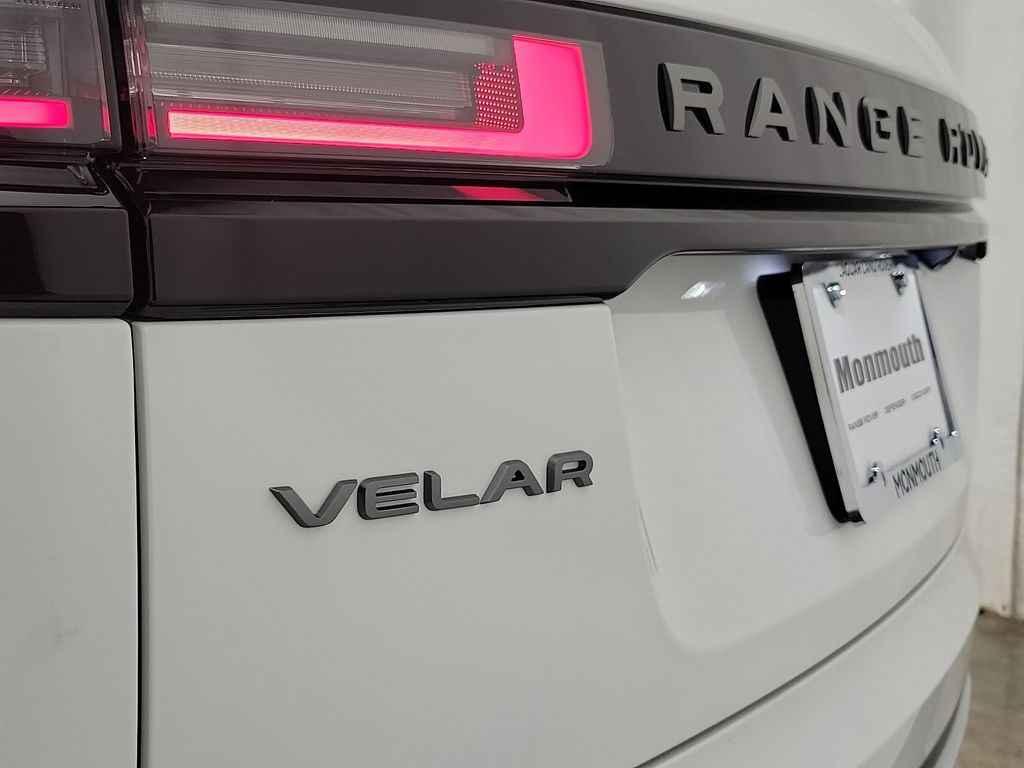 2025 Land Rover Range Rover Velar S 14