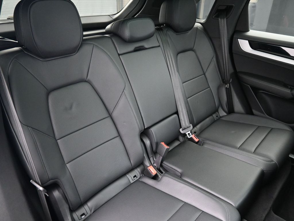 Certified Used 2024 White Porsche  image 25