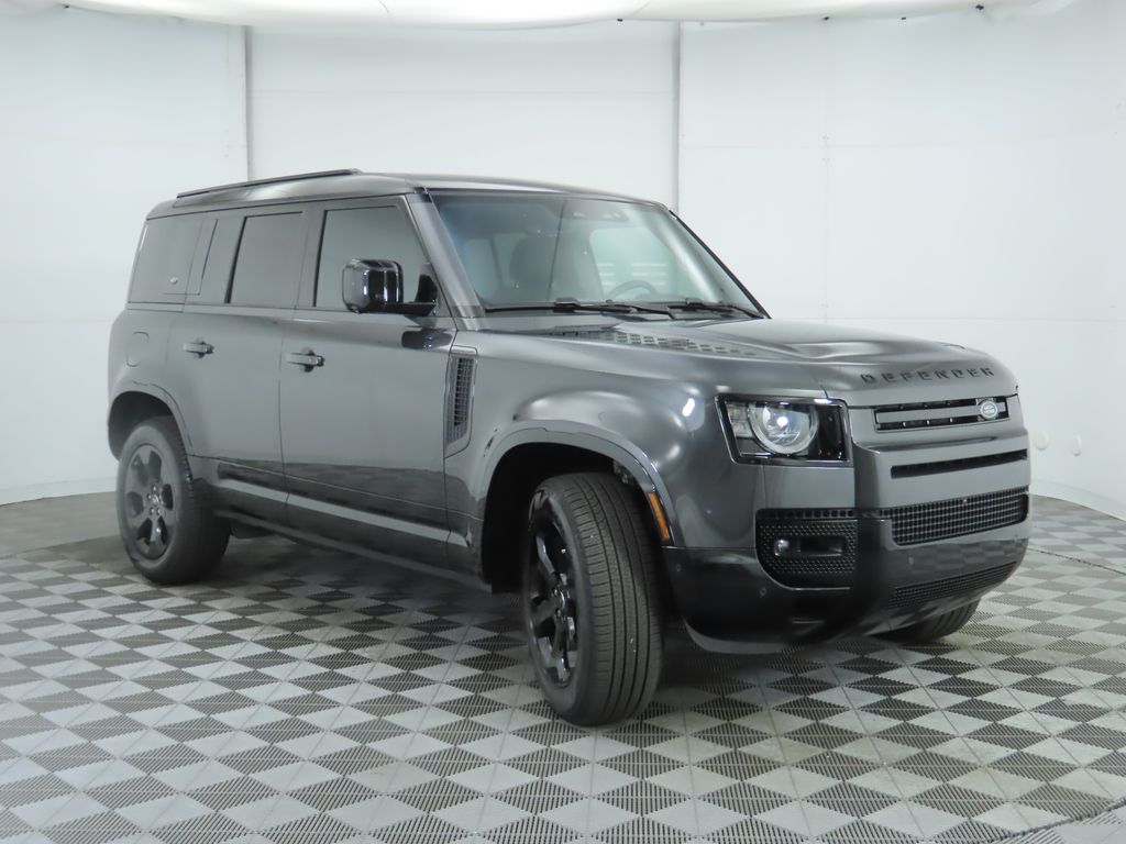 2024 Land Rover Defender 110 3