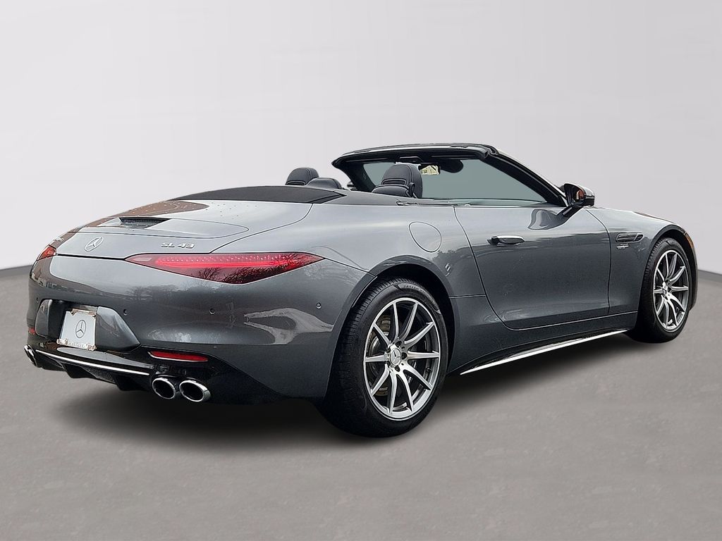 Thumbnail: 2024 Mercedes-Benz SL-Class - 4