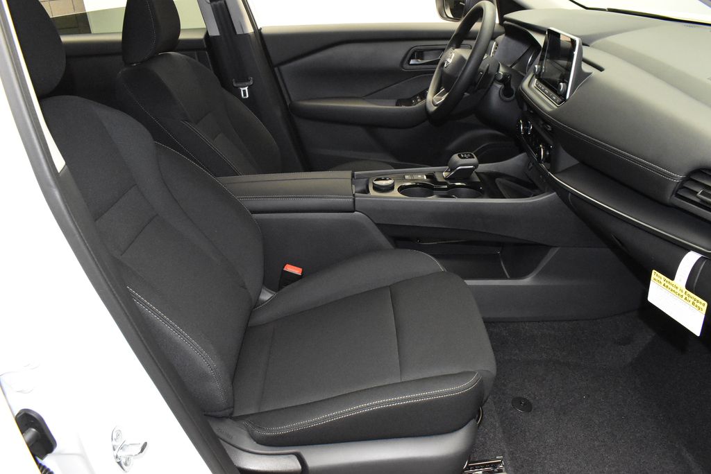 Thumbnail: 2026 Nissan Rogue - 22