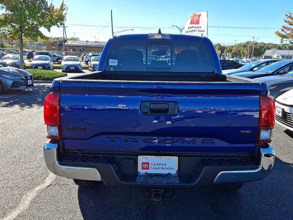 Thumbnail: 2022 Toyota Tacoma - 5