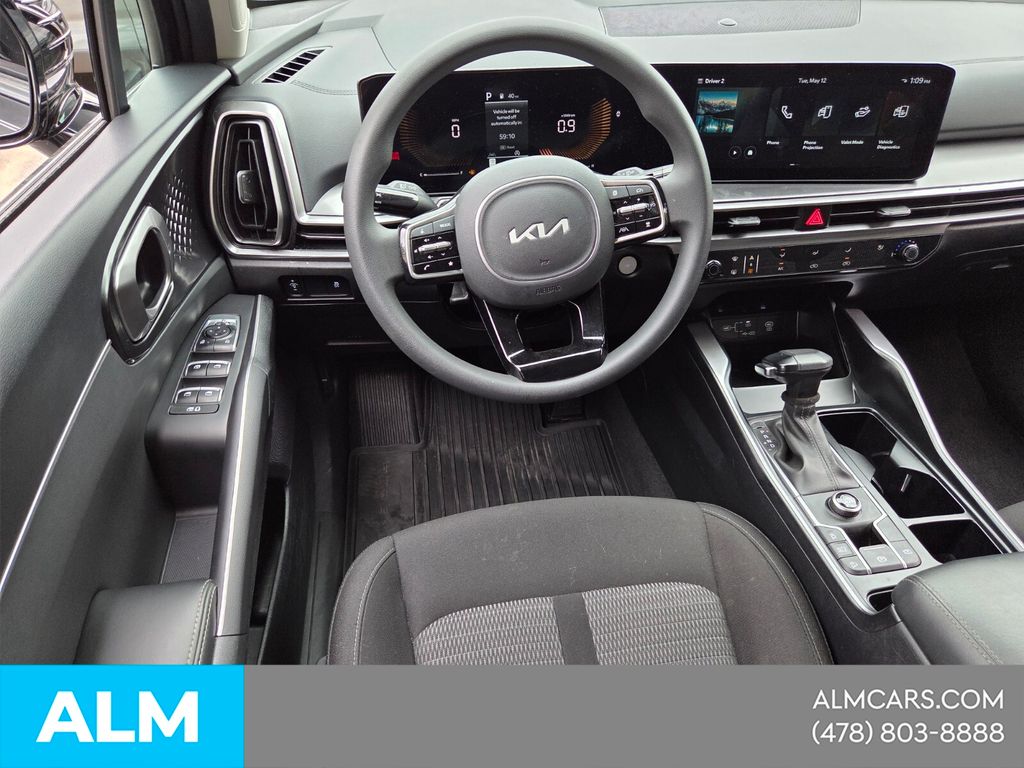 Used 2025 Black Kia LX image 6