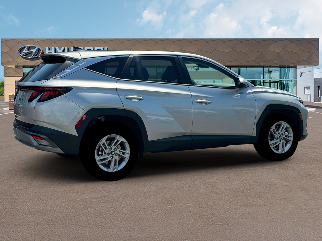 2025 Hyundai Tucson SE 8