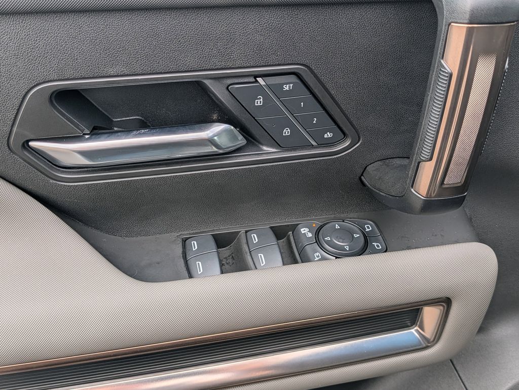 New 2025 GMC Hummer EV Pickup Truck