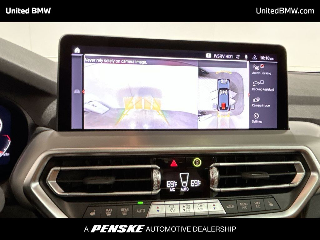 Thumbnail: 2025 BMW X4 - 17