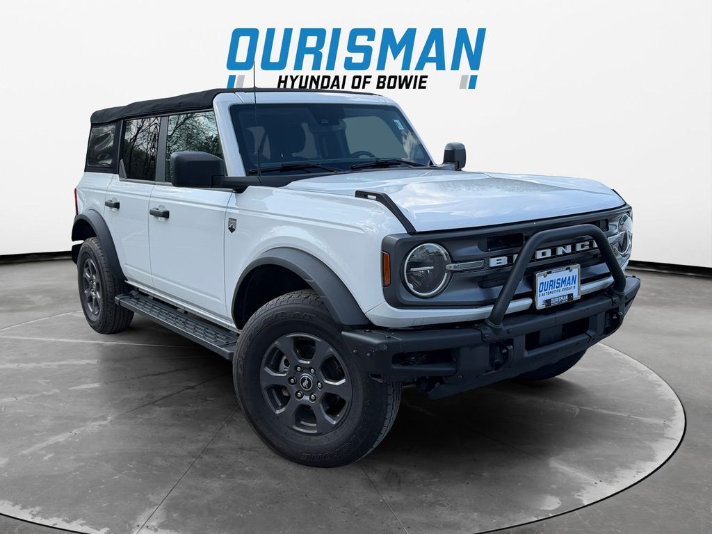 Oxford White 2022 Ford Bronco Big Bend 4-Door 4WD SUV / Crossover Four-Wheel Drive Automatic