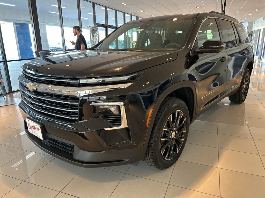 2026 Chevrolet Traverse LT AWD