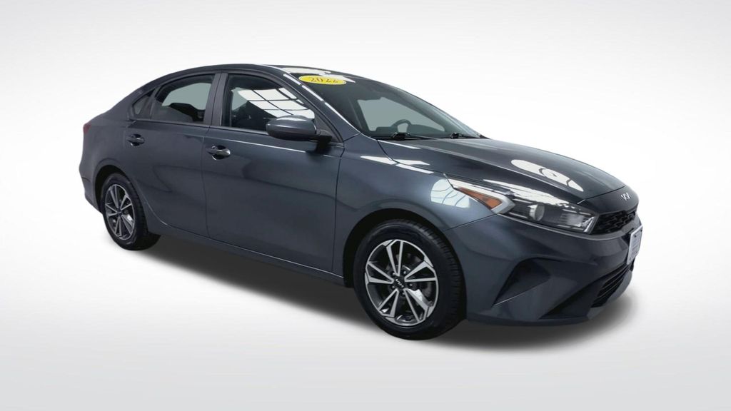 Used 2022 Kia FORTE LXS with VIN 3KPF24AD6NE461795 for sale in Swanzey, NH