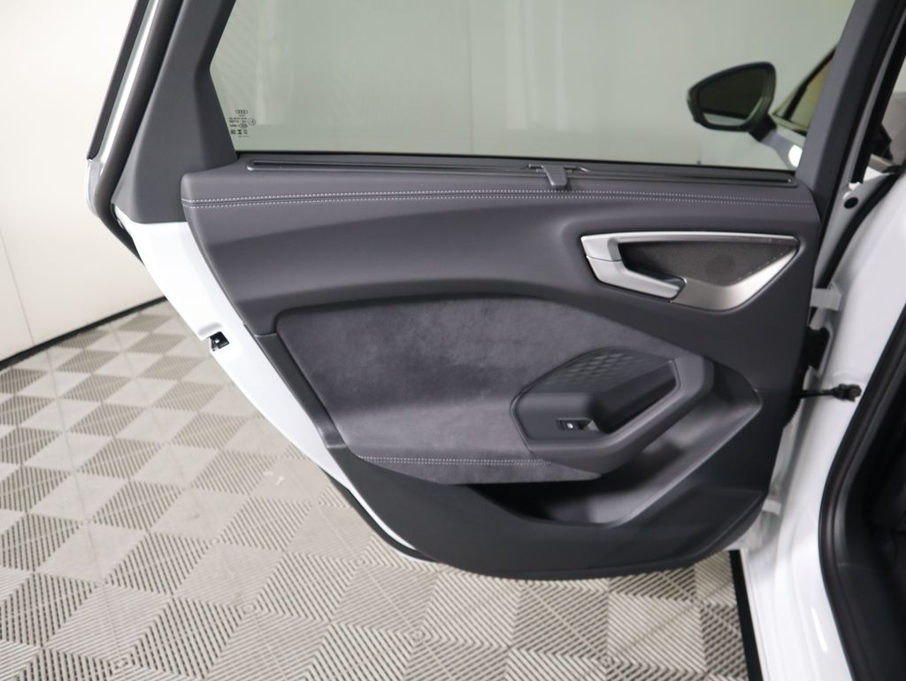 Thumbnail: 2025 Audi S5 - 28