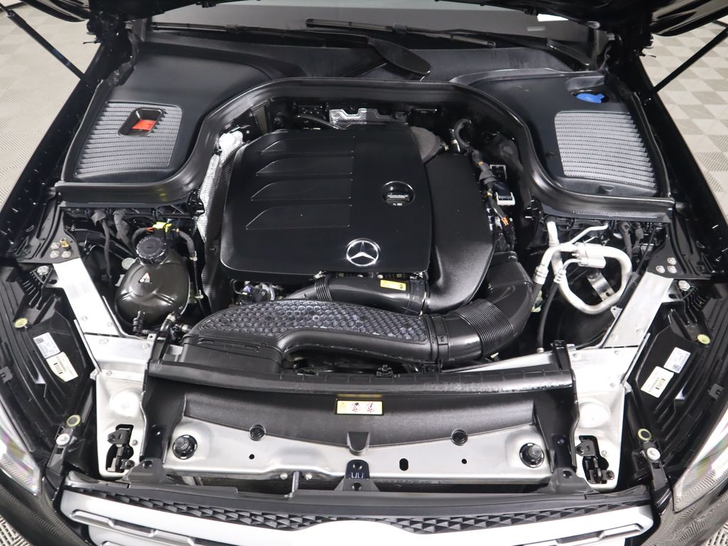 2022 Mercedes-Benz GLC 300 29