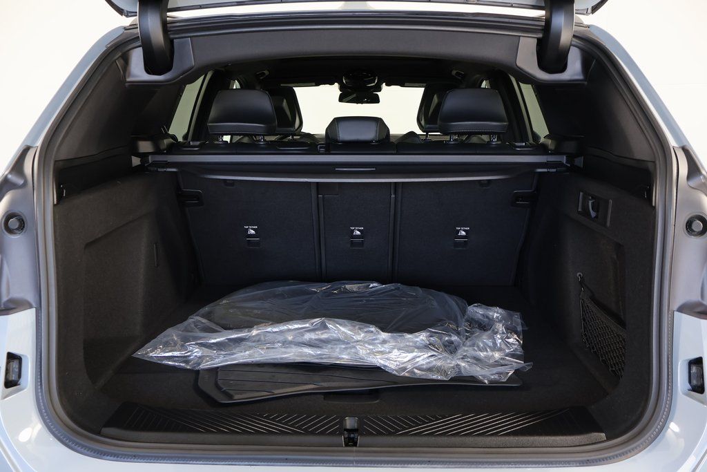 Thumbnail: 2025 BMW X3 - 14