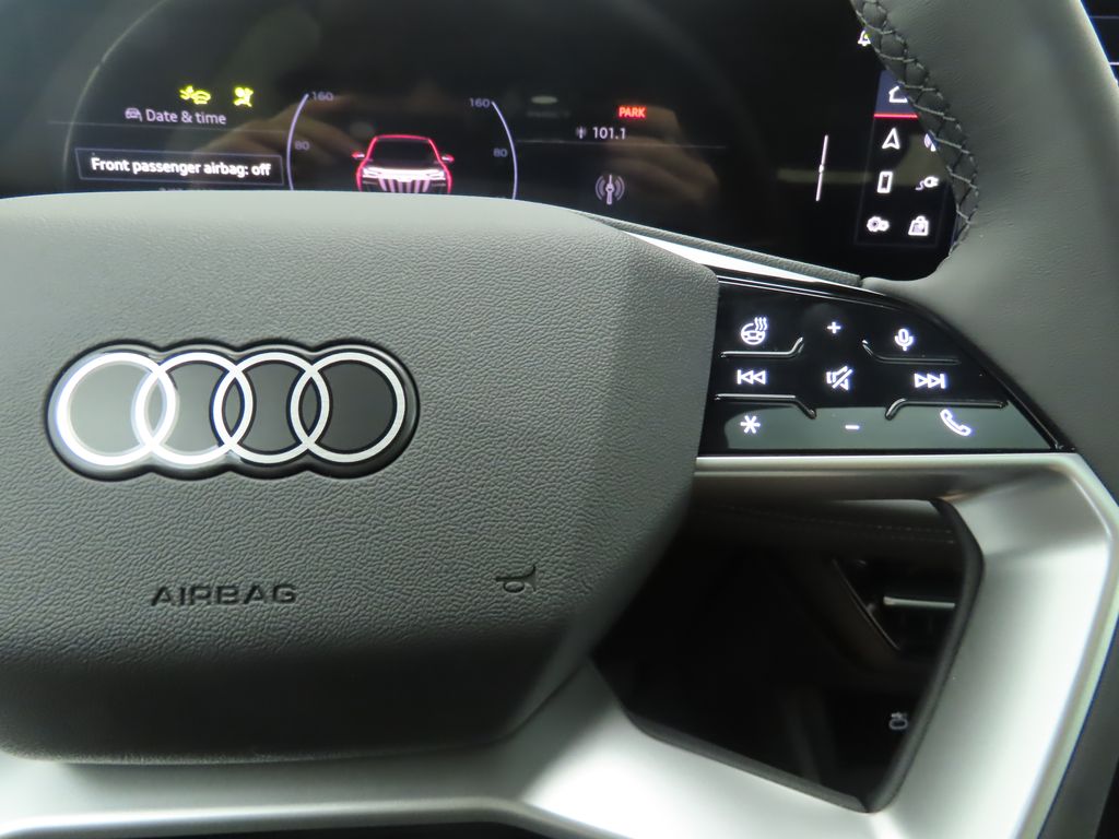 Thumbnail: 2025 Audi Q6 e-tron - 13