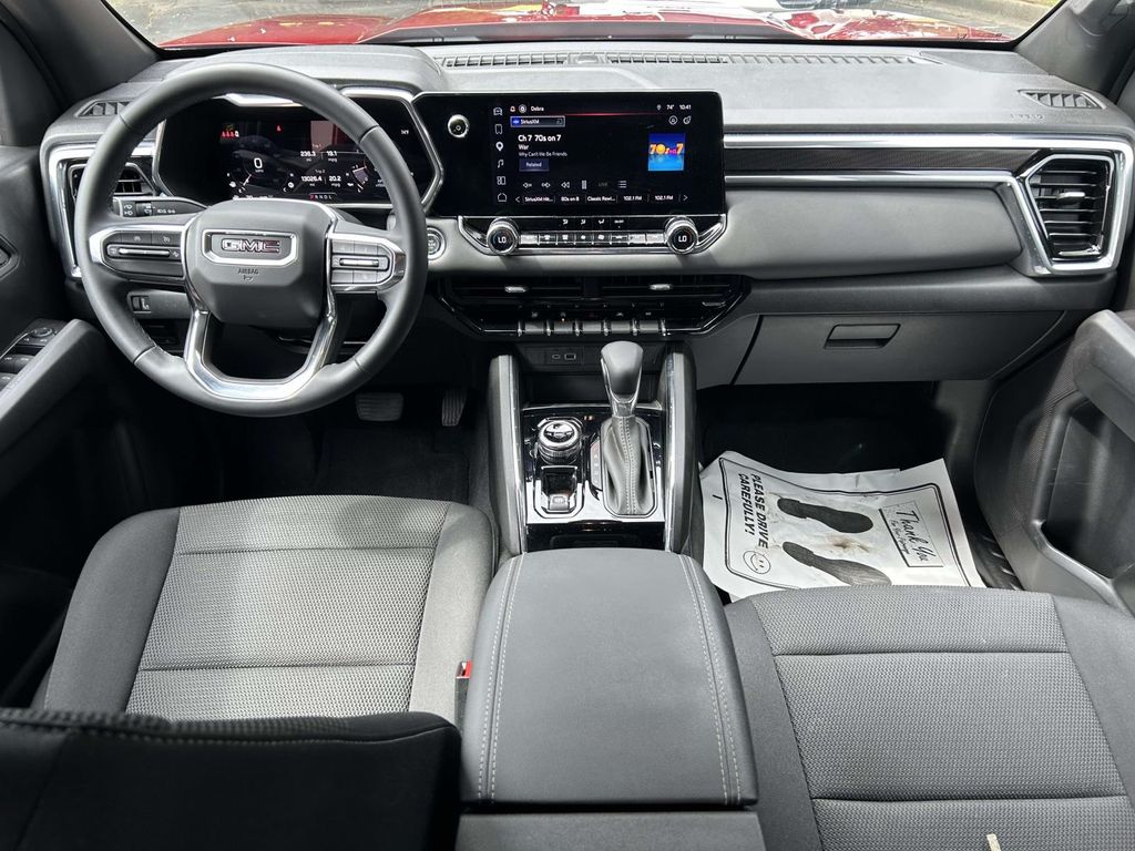 Used 2025 GMC Canyon Truck