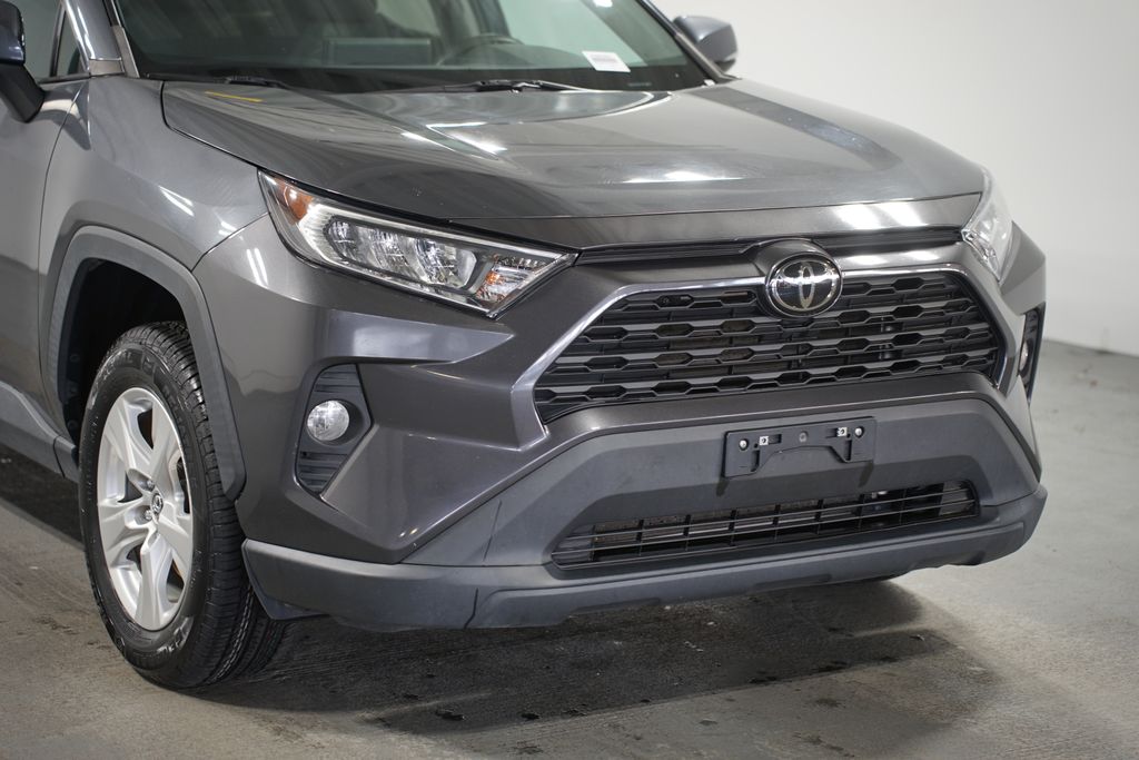 2021 Toyota RAV4 XLE 4