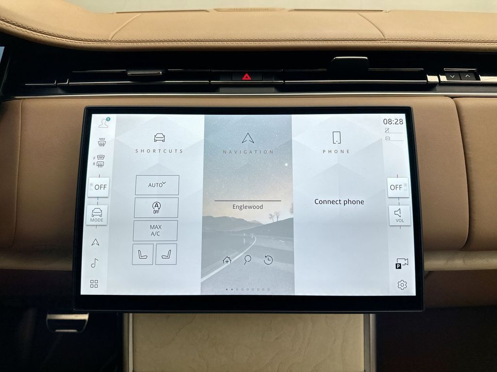 2025 Land Rover Range Rover SV 12