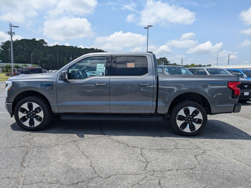2025 Ford F-150 Lightning Platinum