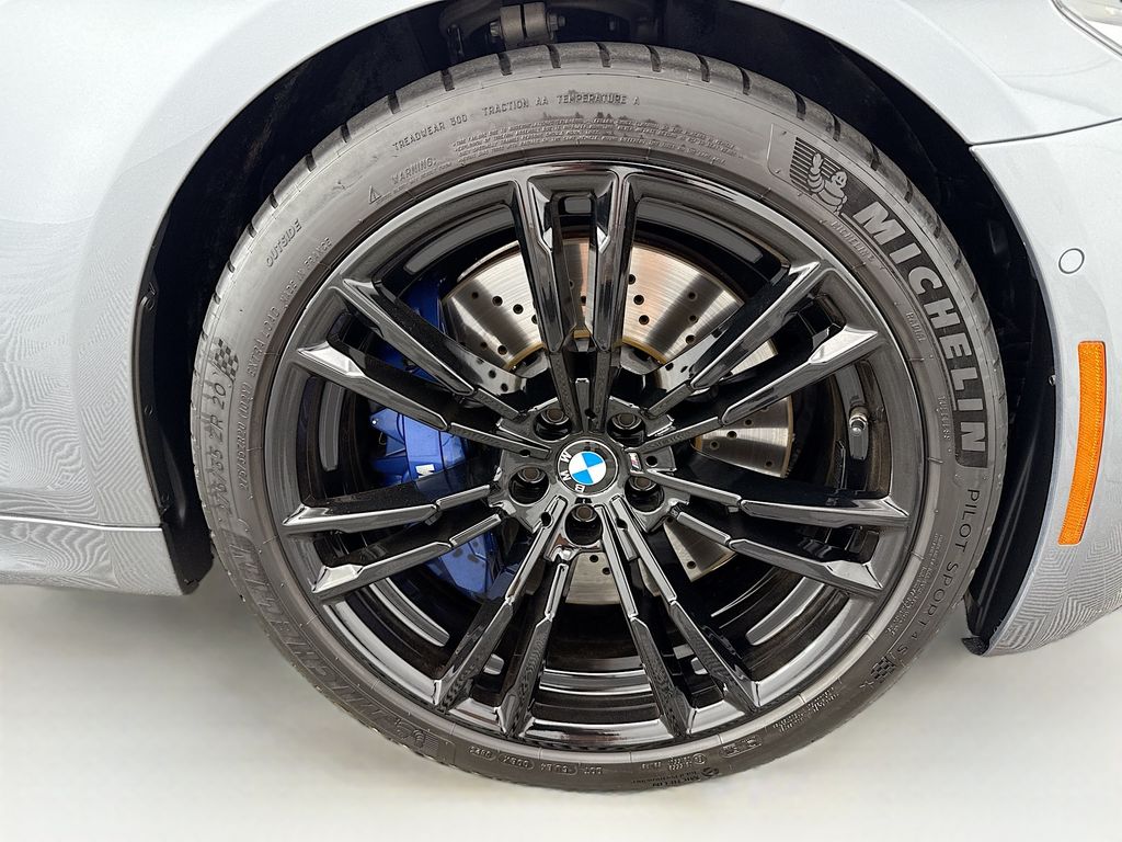 Thumbnail: 2018 BMW M5 - 31