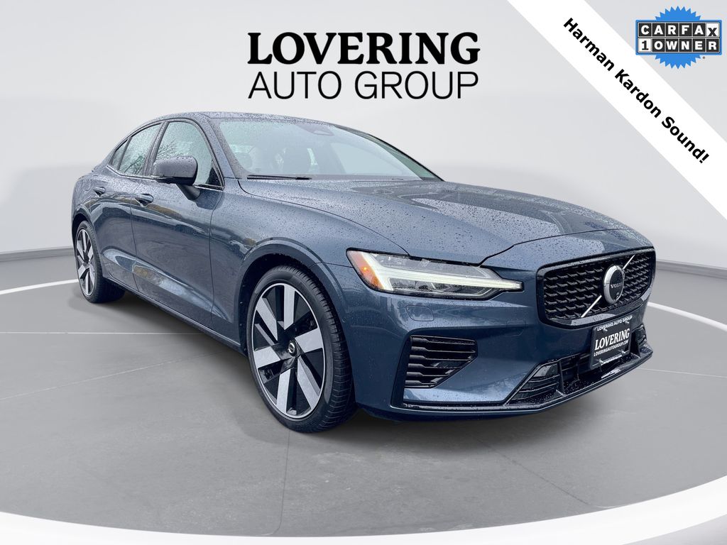 Denim Blue Metallic 2025 Volvo S60 Recharge T8 Plus eAWD Sedan All-Wheel Drive Automatic