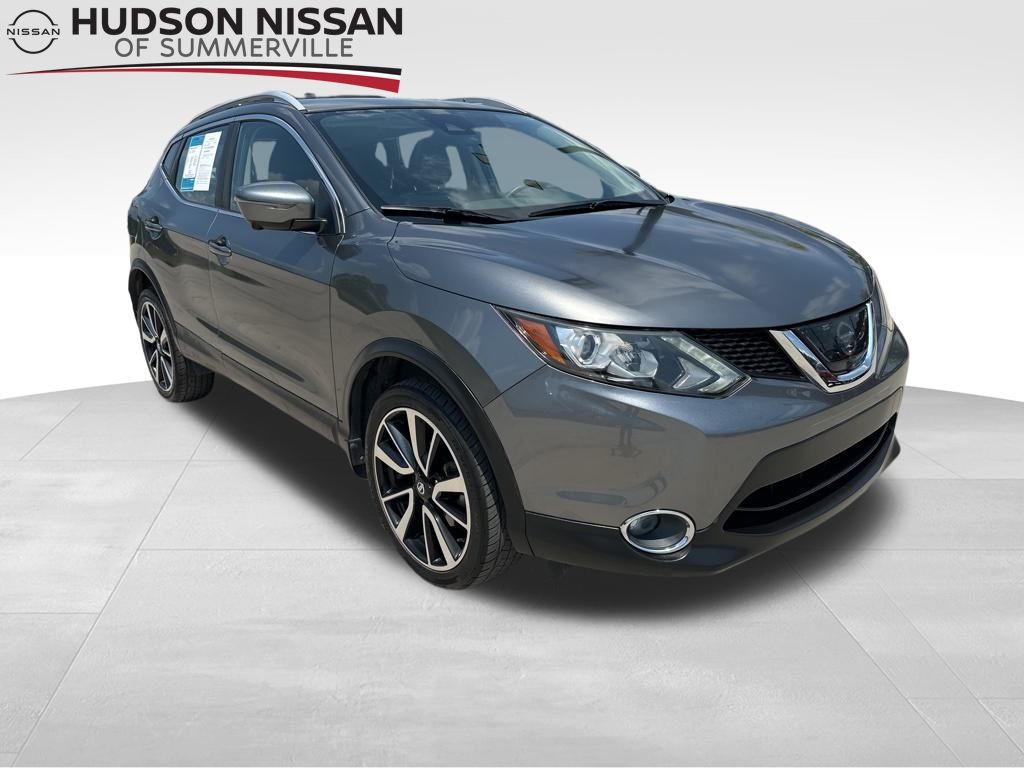 2017 Gun Metallic Nissan Rogue Sport SL FWD SUV