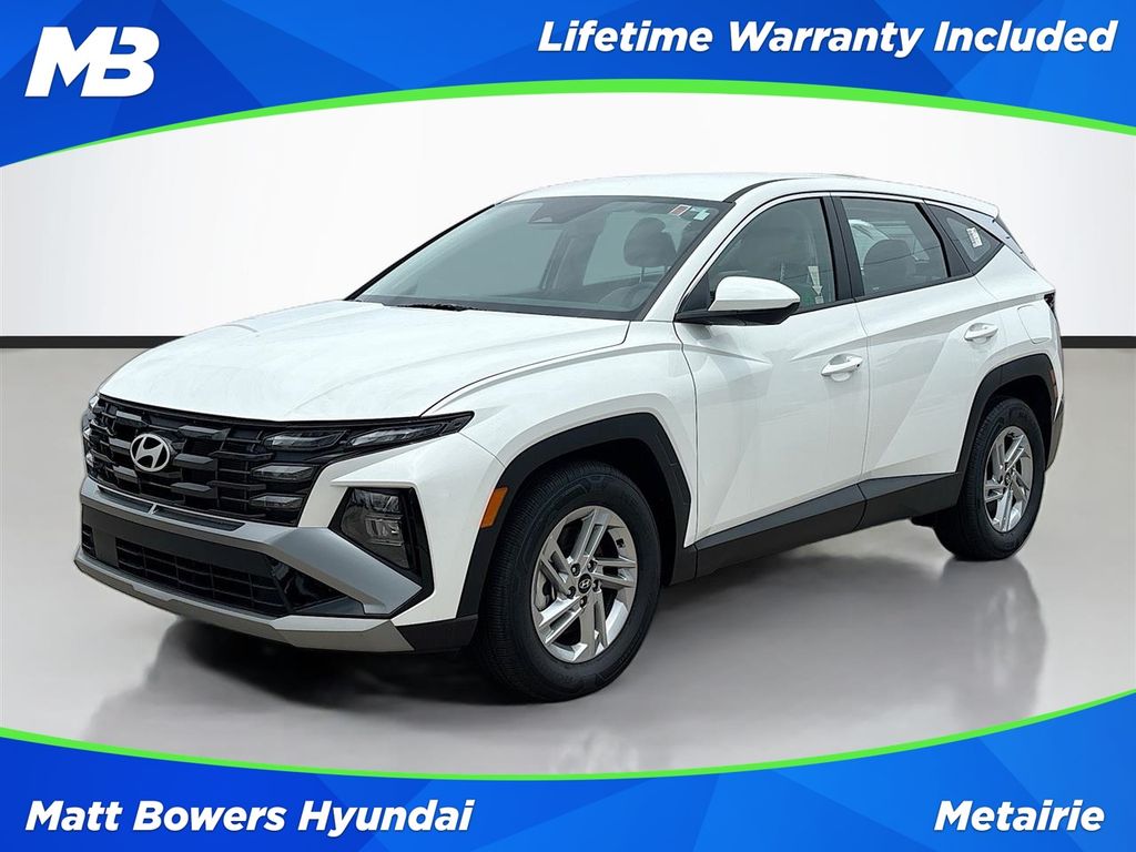 White Pearl 2026 Hyundai Tucson SUV / Crossover Front-Wheel Drive 8-Speed Automatic