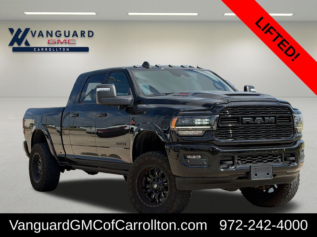 Diamond Black Crystal Pearlcoat 2024 RAM 2500 Pickup Truck Four-Wheel Drive 6-Speed Automatic