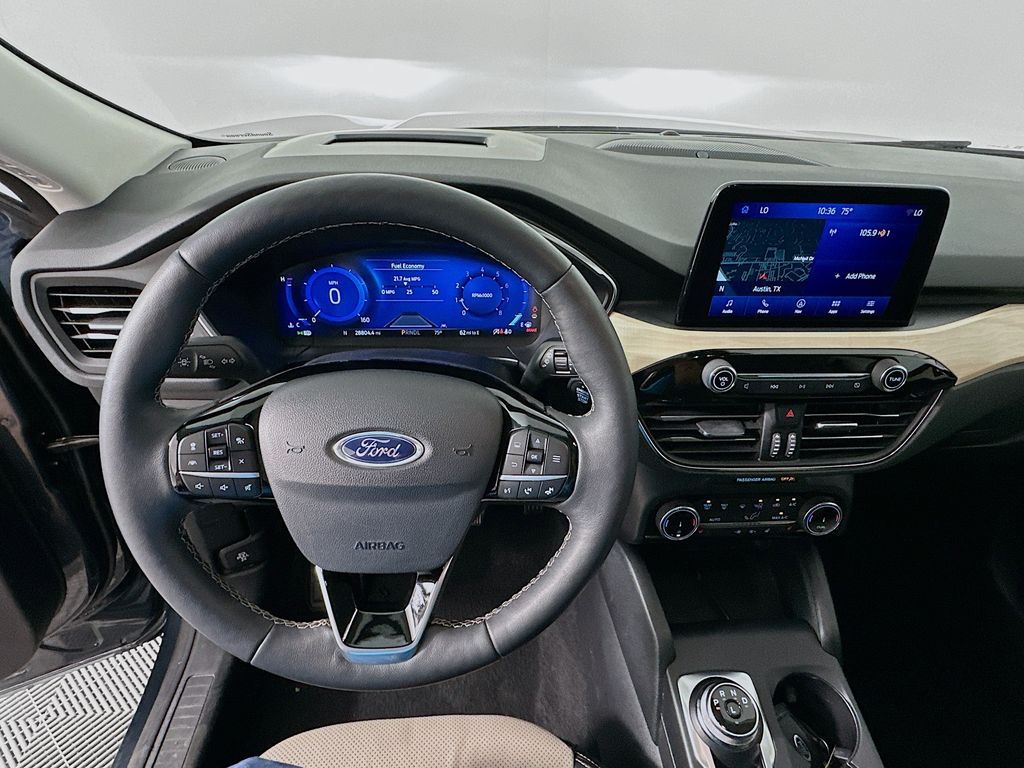 Thumbnail: 2022 Ford Escape - 11