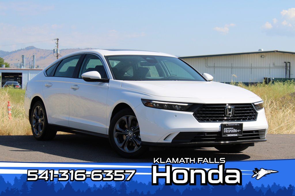 Platinum White Pearl 2025 Honda Accord Hybrid EX-L FWD Sedan Front-Wheel Drive Continuously Variable Transmission