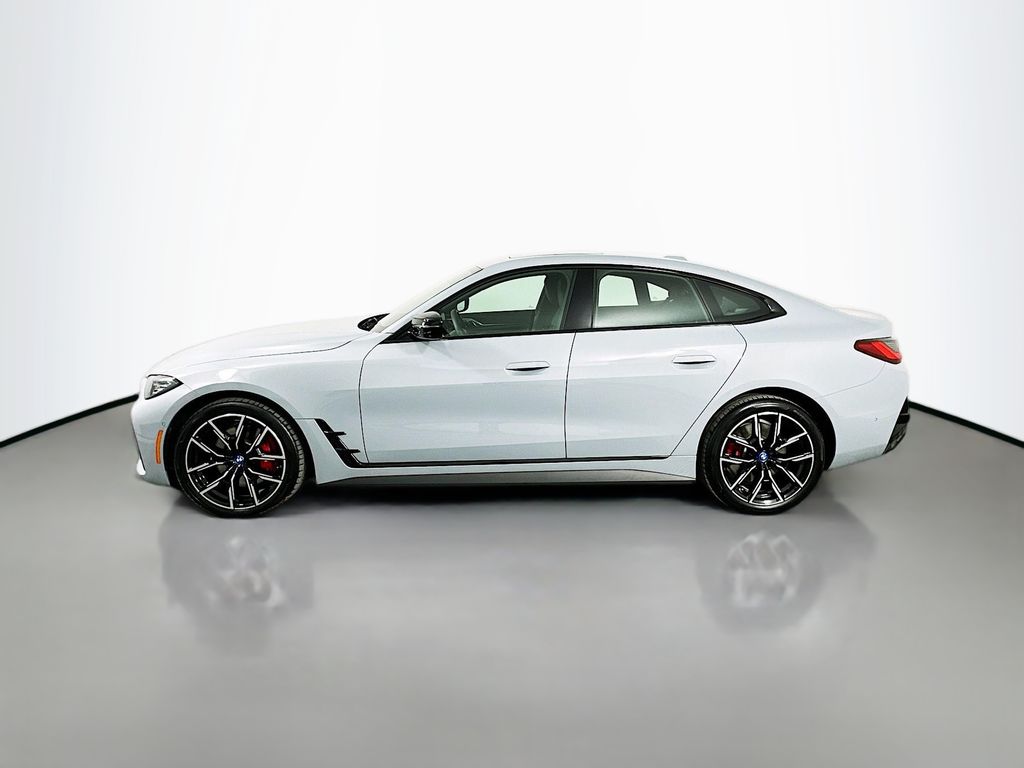 Thumbnail: 2024 BMW i4 - 8