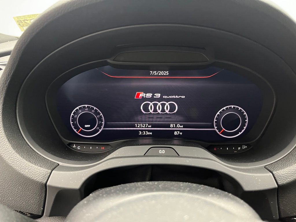 Thumbnail: 2020 Audi RS 3 - 6